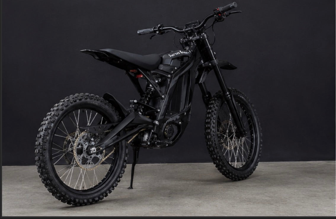 Surron Light Bee Noir – Moto Électrique Off-Road Haute Performance